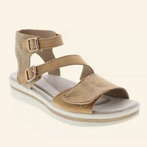 NIB 👈EARTH Origins Carley Caroline Leather Slingback Sandal SZ 6.5M (Suntan)